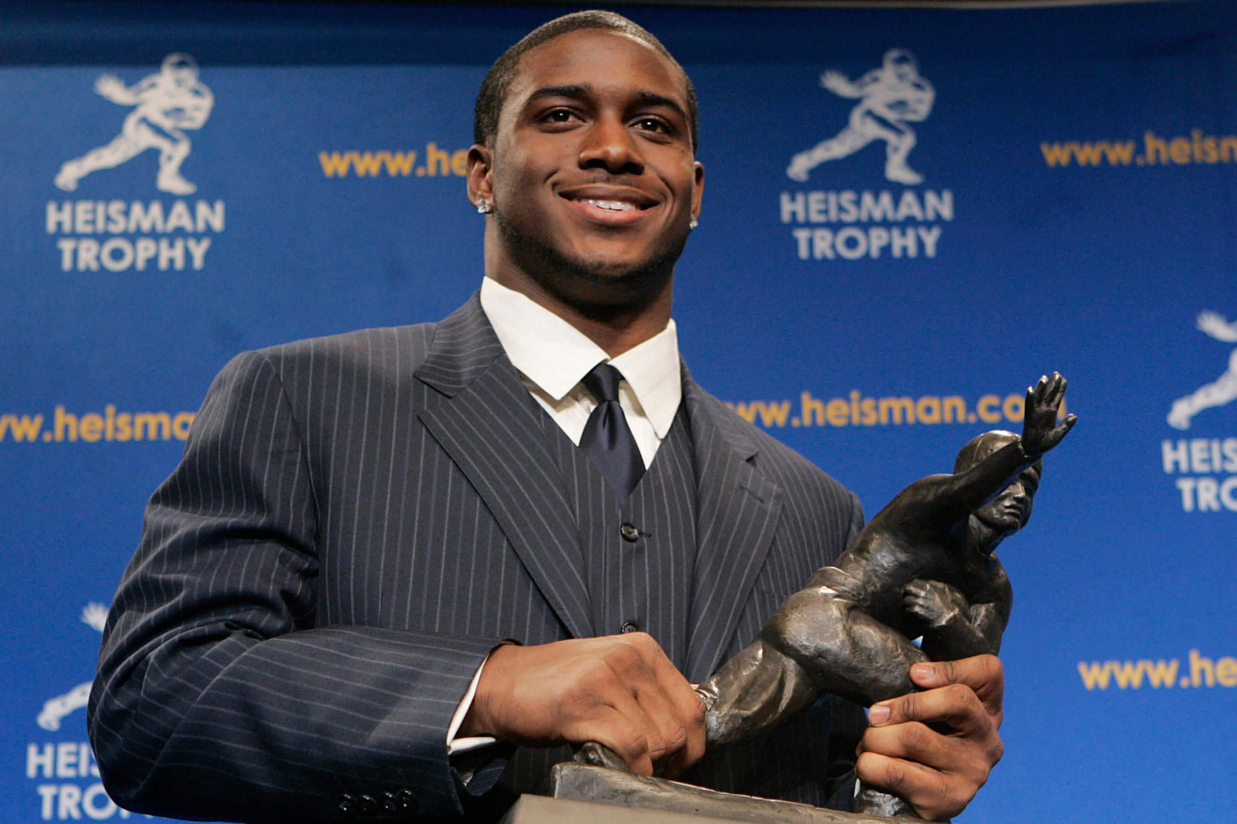 Reggie Bush gets his Heisman Trophy back, plus it’s NFL Draft day