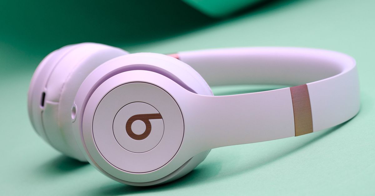 Beats Solo 4 review: playing both sides