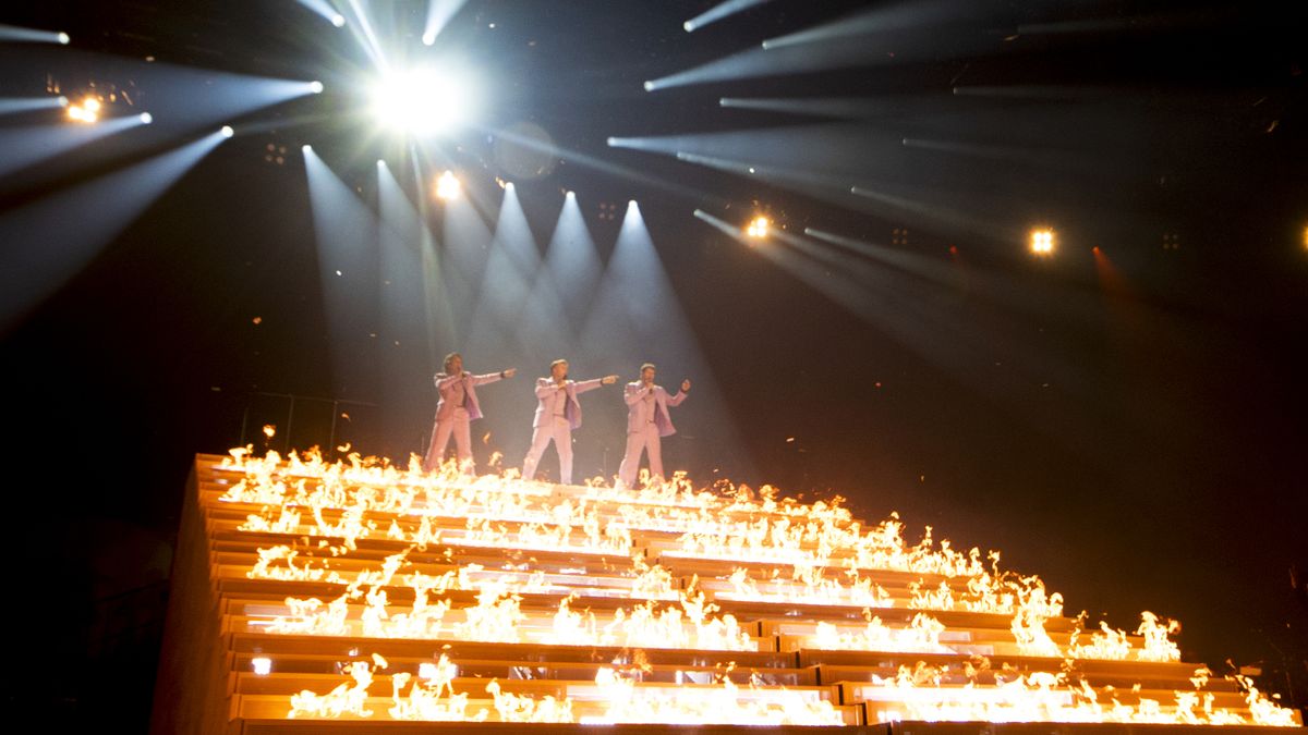 Take That on tour: Stufish set design relights the band’s fire