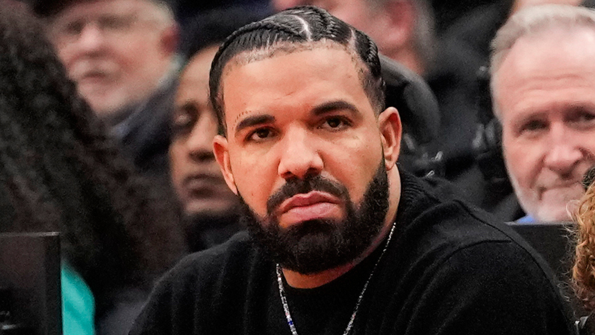 Drake’s Name Mention Sparks Boos From Toronto Crowd at Limp Bizkit Concert