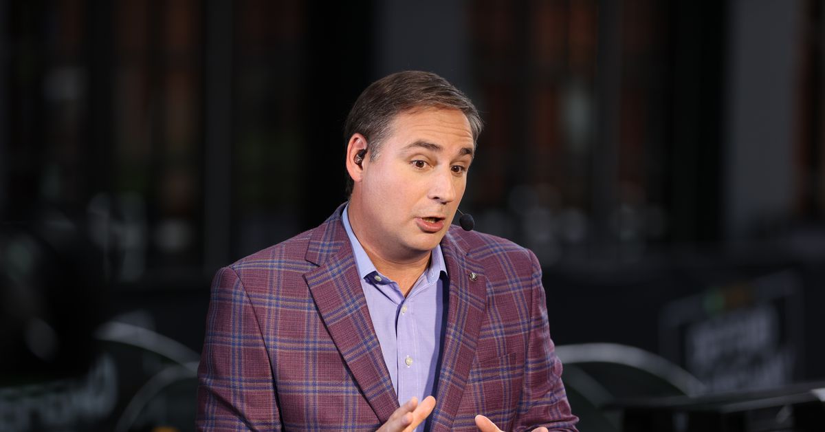 ESPN’s decision to lay off Zach Lowe is a slap in the face to NBA fans